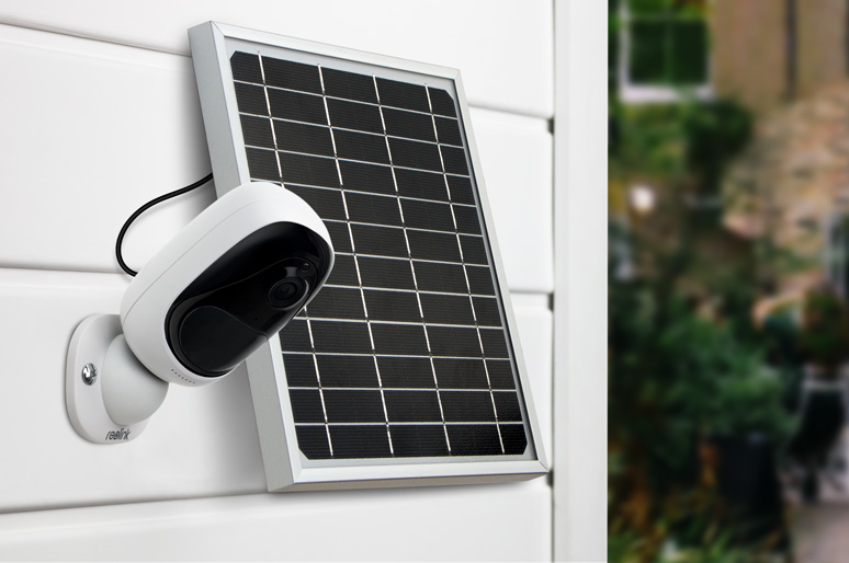 Solar Powered Security S Top 8 Things You Need To Know Solar Powered Security S Top 8 Things You Need To Know Reolink Blog